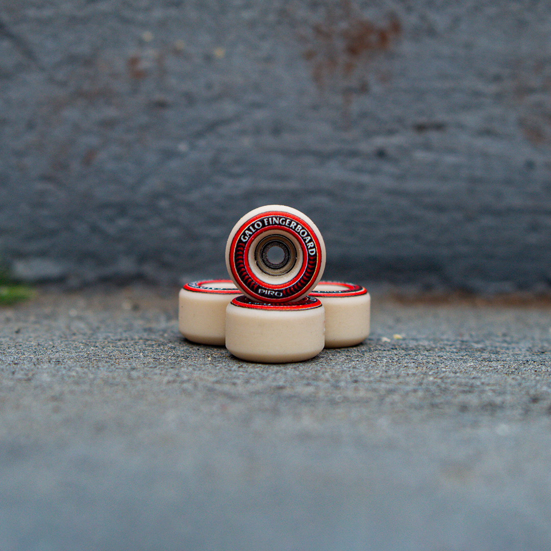 Ruedas fingerboard Piro x Galo beige tan collab exclusiva edición limitada Chile